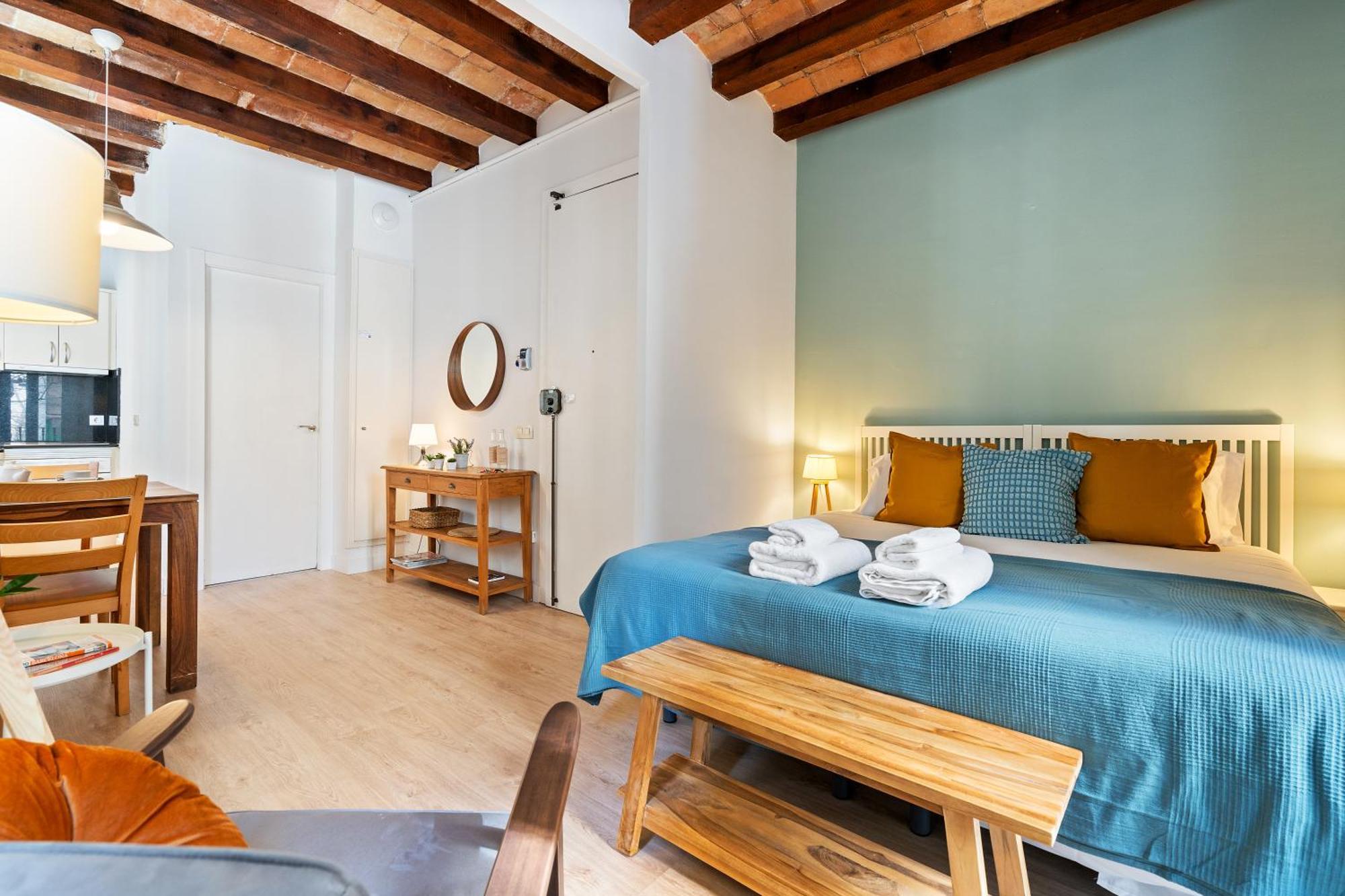 Lodging Apartments Beach Studio P1 برشلونة المظهر الخارجي الصورة